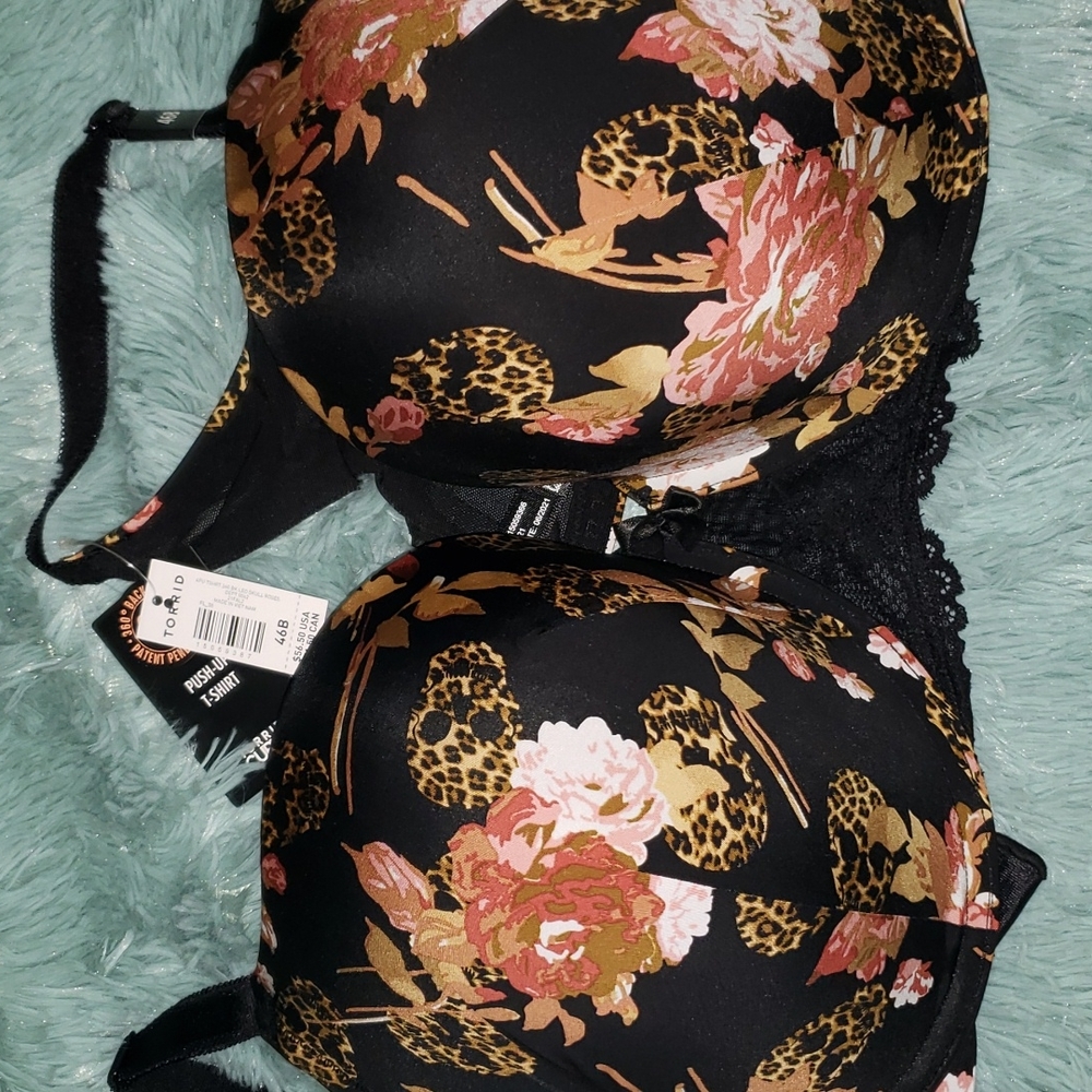 Torrid skull bra. 46xB